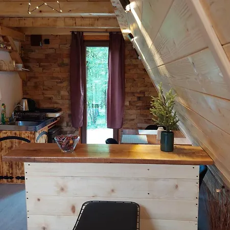 Luna Kuca- Devojacki Bunar 別荘