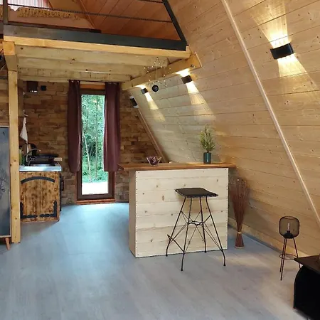 Luna Kuca- Devojacki Bunar * Vladimirovac