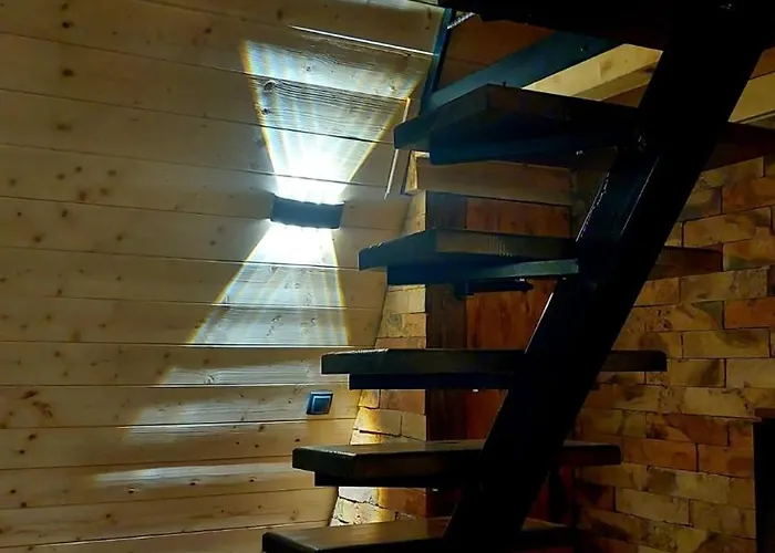 Luna Kuca- Devojacki Bunar Сasa de vacaciones *